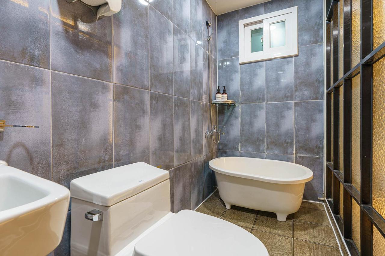 Hotel Less سيول المظهر الخارجي الصورة